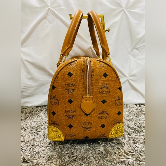 SOLD!Authentic MCM cognac Boston - Picture 4 of 14